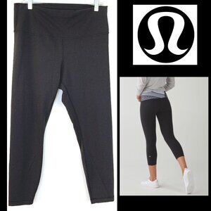 Lululemon Athletica Wunder Under Black Crop/Capri Legging Size 814